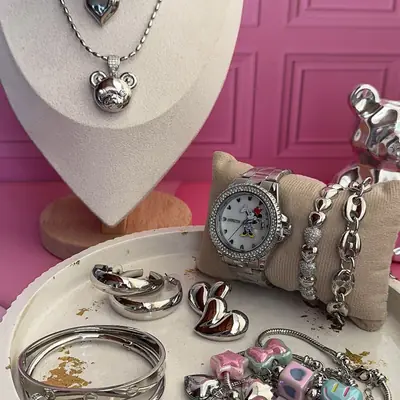 Publicación de Instagram de Accesorios Mujer Eres Virtuosa